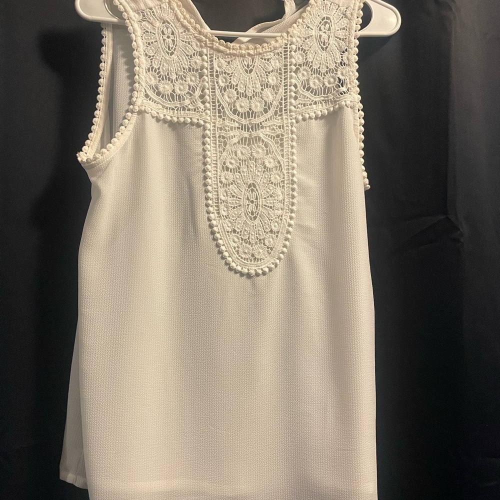 Halogen Cream Sleeveless Embellished Blouse with Bib Collar